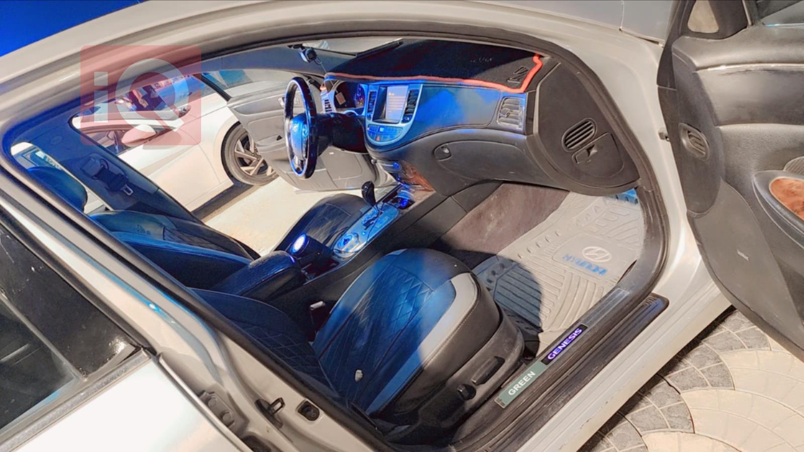 هيونداي جنسس